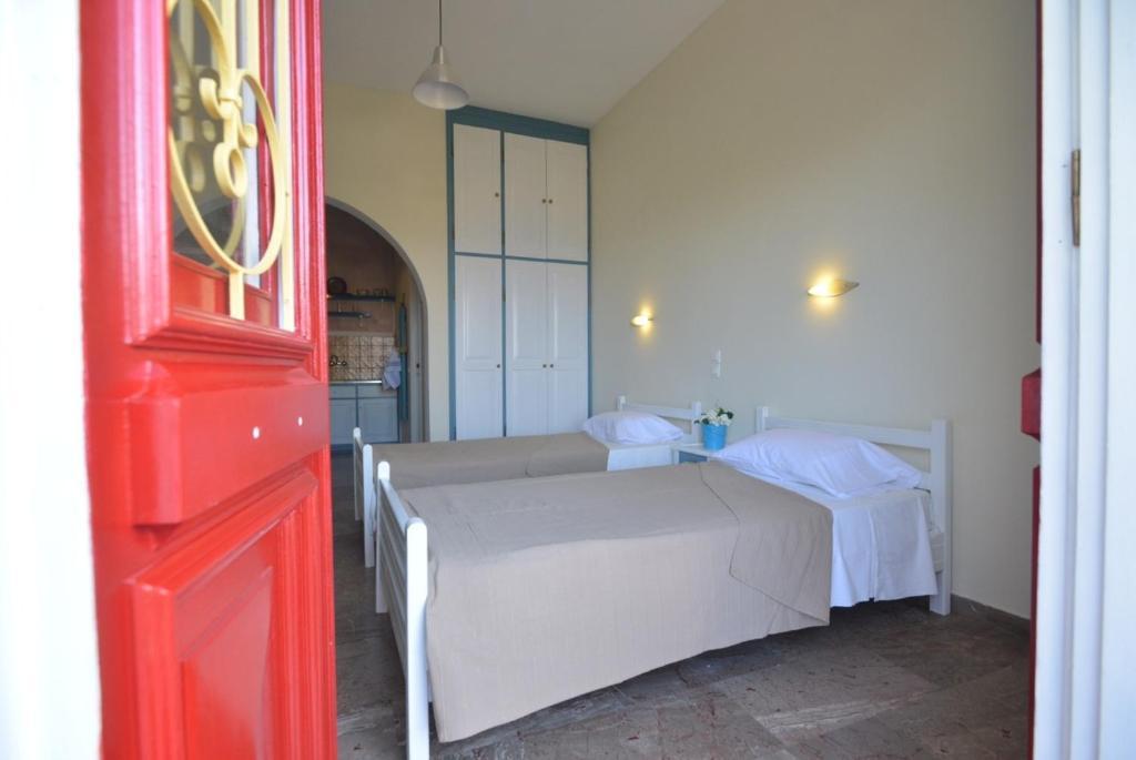 Ferienwohnung Kontos Mansion Benitses  Zimmer foto